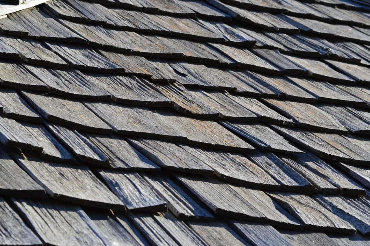 diy replacing roof shingles